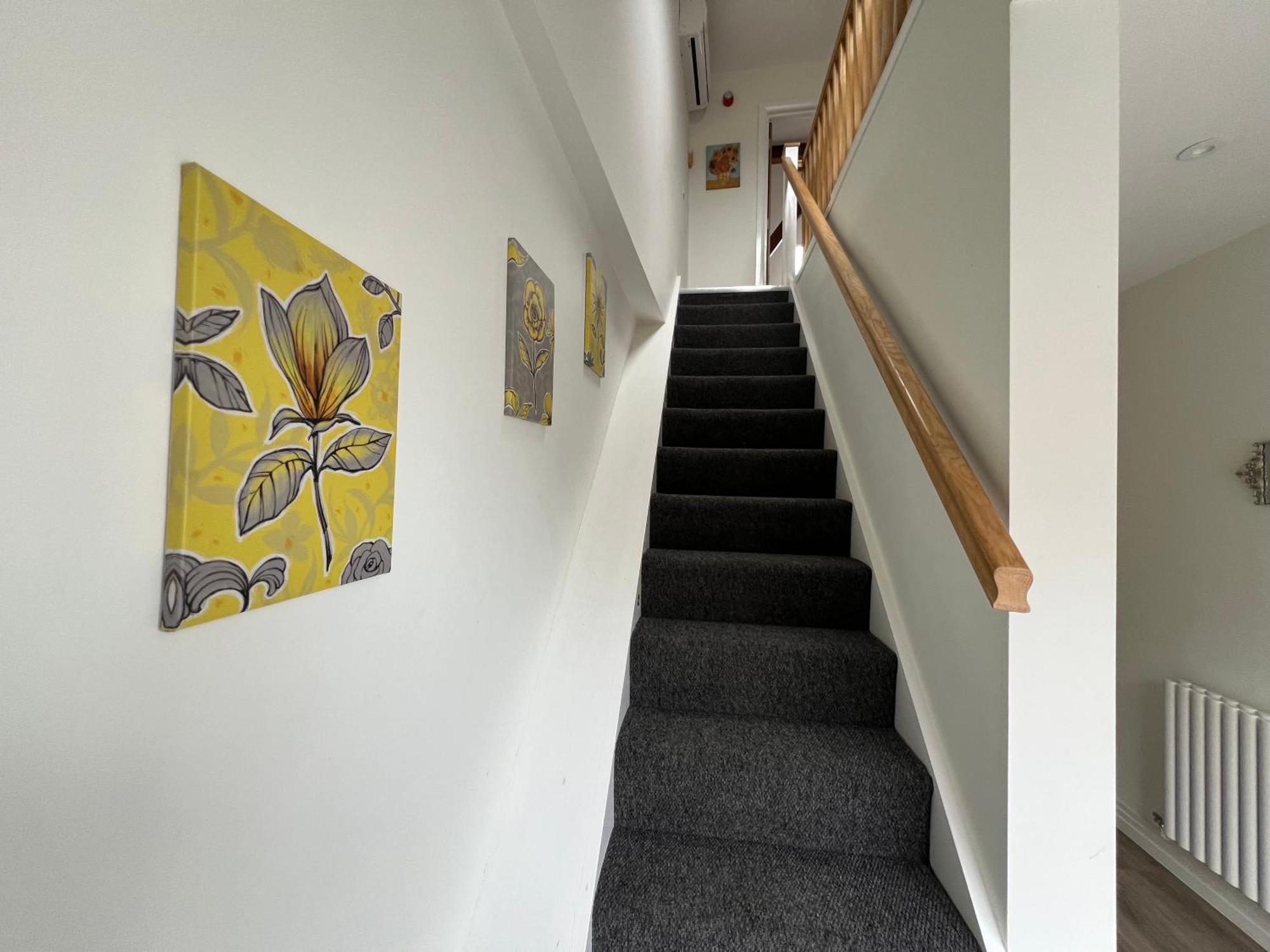 Glastonbury Secret Retreat - 1 Bd Split-Level Apt, Sleeps 3 エクステリア 写真